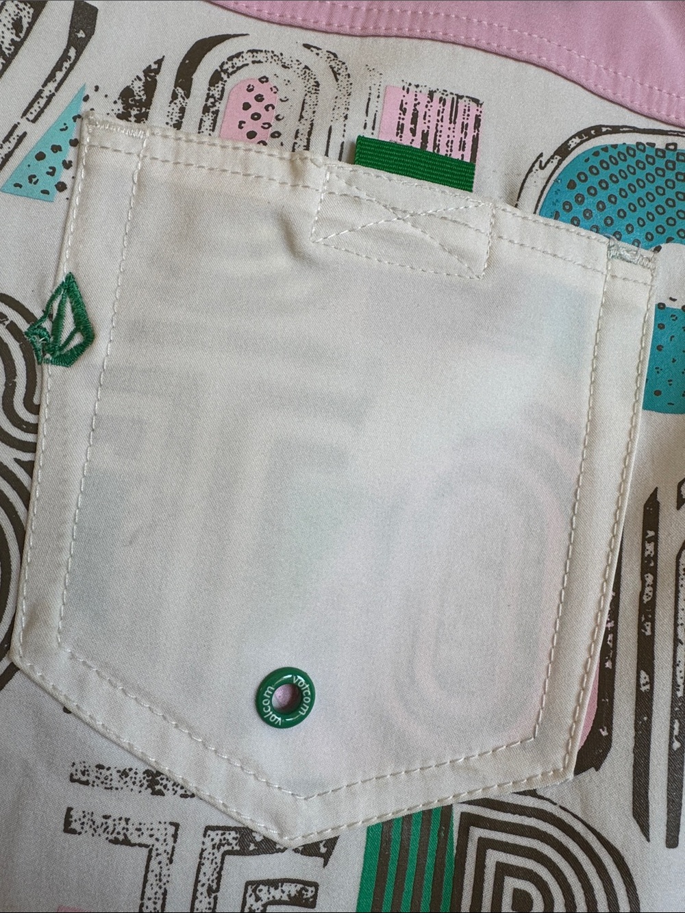 Volcom Graphics Board Shorts - Picture 8 of 14